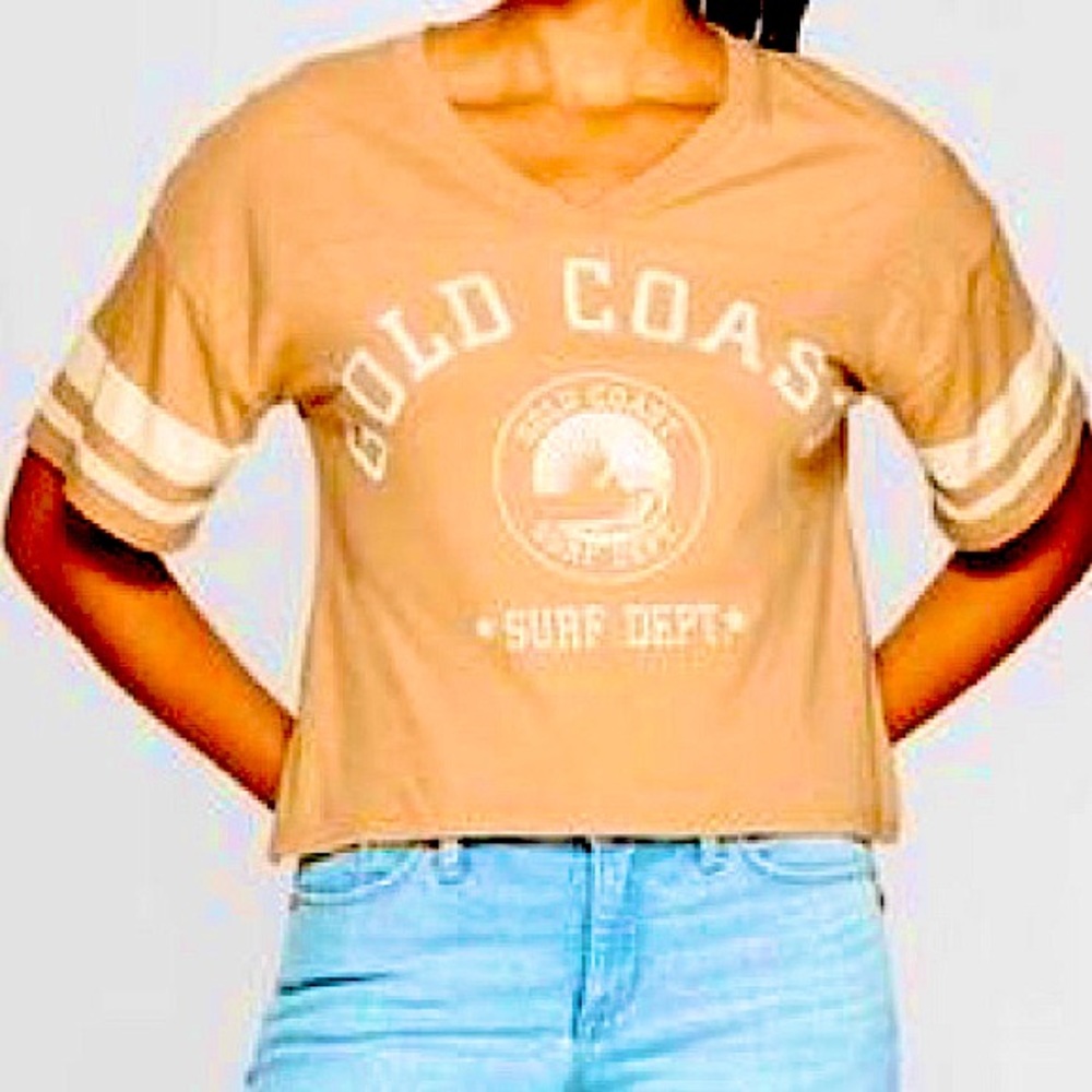 GRAYSON/THREADS Gold Coast Surf